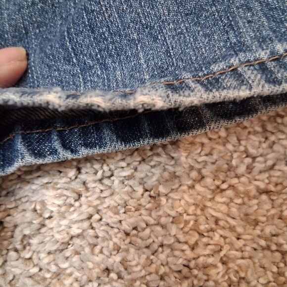 Levi Jeans Adjustable Waist Unisex Size 5 (4-5 Yr Old) - Picture 10 of 13